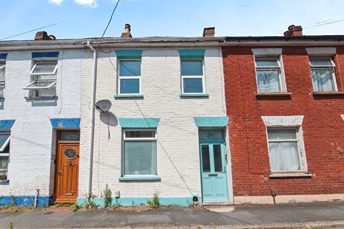 3 Bedroom Terraced House For Sale In Codrington Street, Exeter, EX1