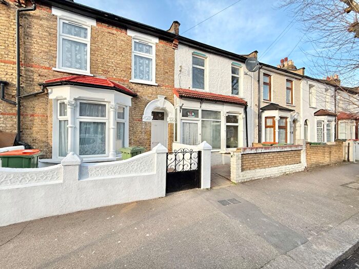 4 Bedroom Terraced House To Rent In Outram Road, London, E6
