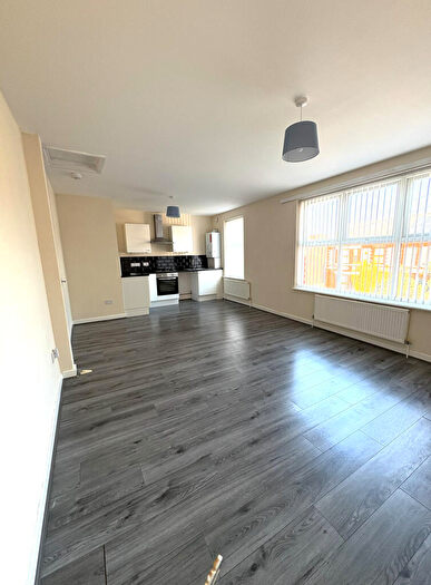 2 Bedroom Flat To Rent In Hillside Road, Wallasey, Merseyside, CH44