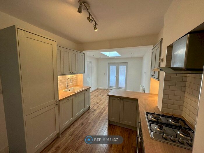 3 Bedroom Terraced House To Rent In Arthur Street, Bushey, WD23