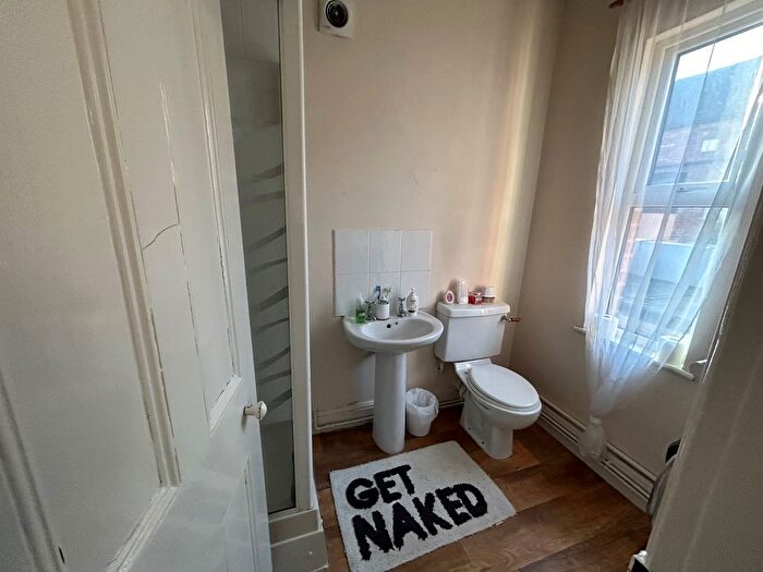 1 Bedroom Flat To Rent In New Street, Burton-On-Trent, DE14