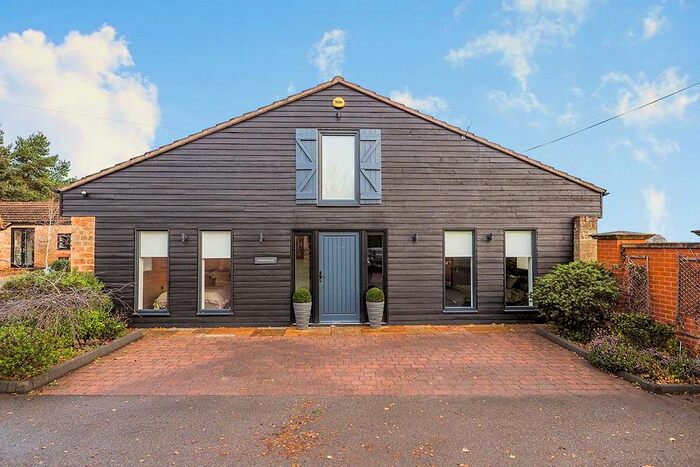 6 Bedroom Detached House For Sale In Silo Farm Court, Whyburn Lane, Nottingham, Nottinghamshire, NG15