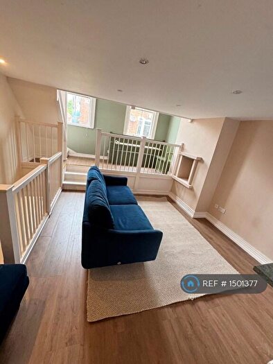 2 Bedroom Flat To Rent In Lark Lane, Liverpool, L17