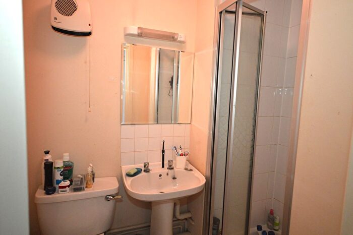1 Bedroom Flat To Rent In Wickham Road, Brockley, London, SE4