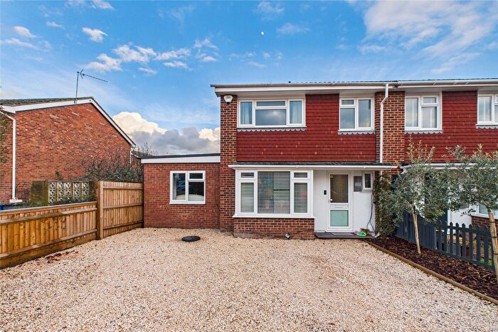 4 Bedroom Semi Detached House For Sale In Culham Drive, Maidenhead, Berkshire, SL6