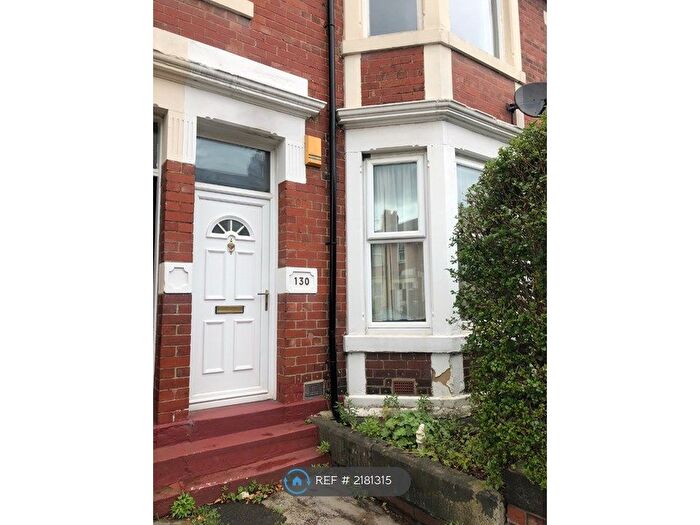 2 Bedroom Flat To Rent In Gosforth, Newcastle Upon Tyne, NE3