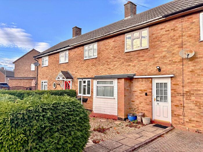 3 Bedroom Terraced House For Sale In Caslon Way, Letchworth Garden City, SG6