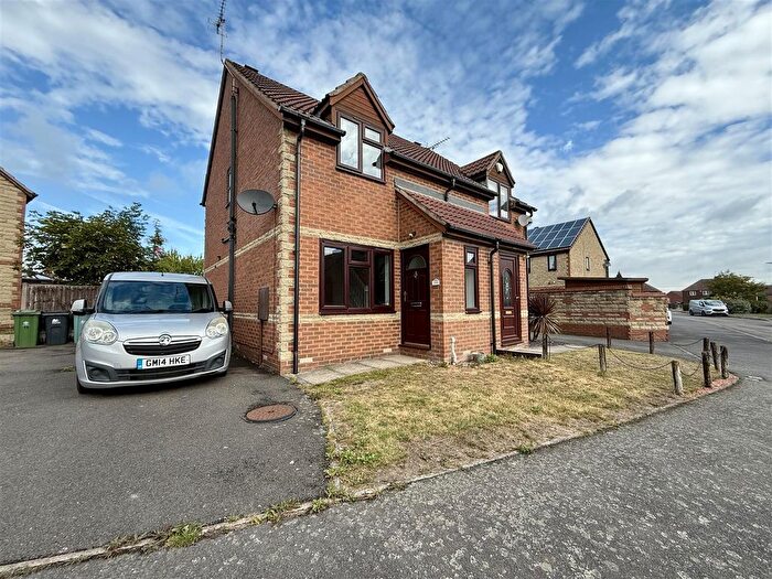 2 Bedroom Semi-Detached House To Rent In James Avenue, Somercotes, DE55