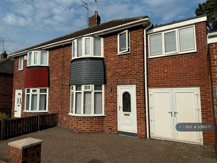 3 Bedroom Semi-Detached House To Rent In Torver Crescent, Sunderland, SR6