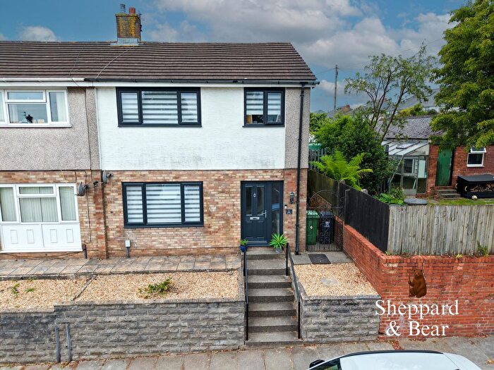 3 Bedroom Semi-Detached House For Sale In Farmleigh, Rumney, Cardiff, CF3