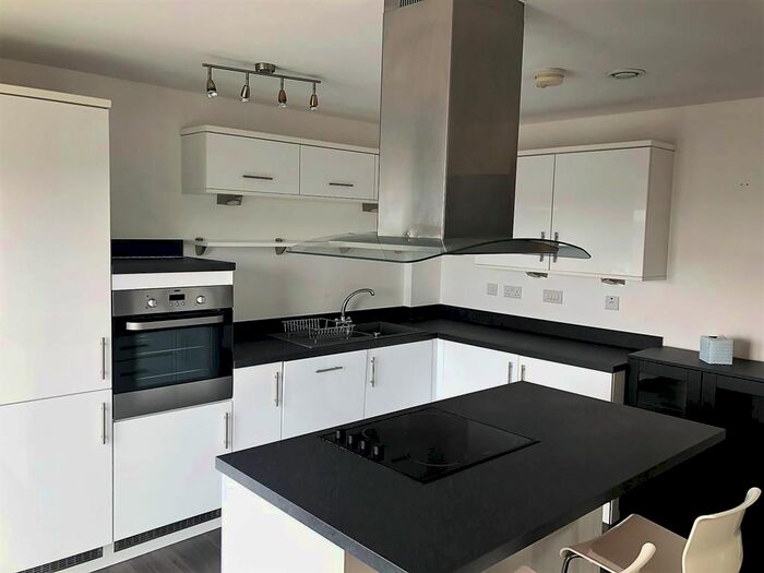 2 Bedroom Flat To Rent In Cable Place, Hunslet, Leeds LS10