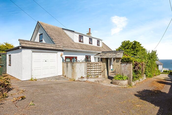 6 Bedroom Bungalow For Sale In Lighthouse Lane, Gorran Haven, St. Austell, Cornwall, PL26