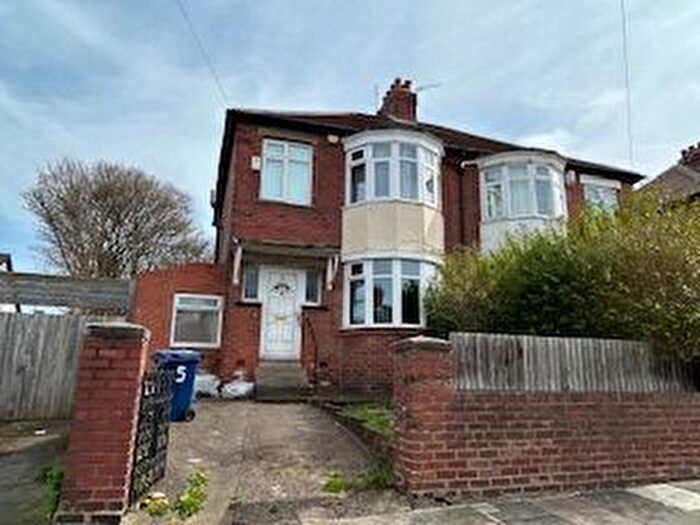 3 Bedroom Semi-Detached House To Rent In Westerhope Gardens, Westerhope, NE5