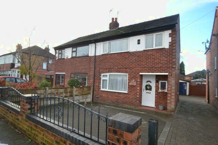 3 Bedroom Semi-Detached House To Rent In Lighthorne Road, Stockport, SK3