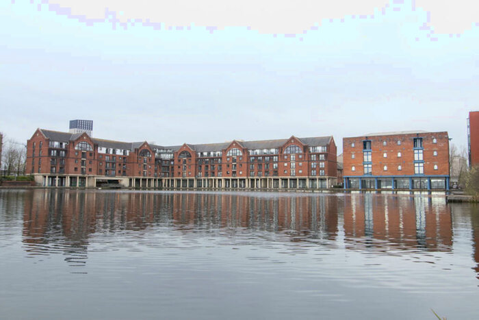 1 Bedroom Apartment To Rent In Beaufort Court, Atlantic Wharf, CF10