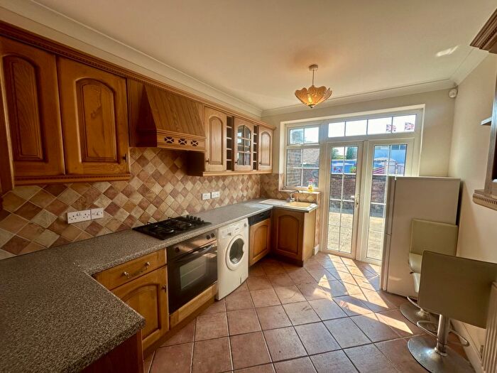 2 Bedroom Terraced House To Rent In High Street, Dymchurch, TN29