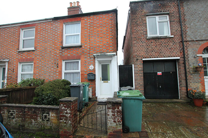 2 Bedroom End Of Terrace House To Rent In Castle Road, Newport, Isle Of Wight, PO30
