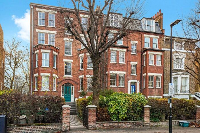 1 Bedroom Flat To Rent In Thane Mansions, Thane Villas, Holloway, London, N7