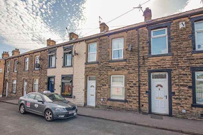 3 Bedroom Terraced House For Sale In Thornton Street, Skipton, BD23