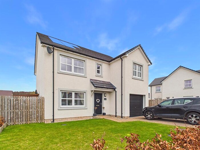 5 Bedroom Detached House For Sale In Balvaird Avenue, Scone, PH2