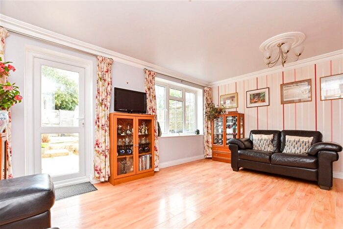 3 Bedroom Terraced House For Sale In Hunters Way, Uckfield, East Sussex, TN22