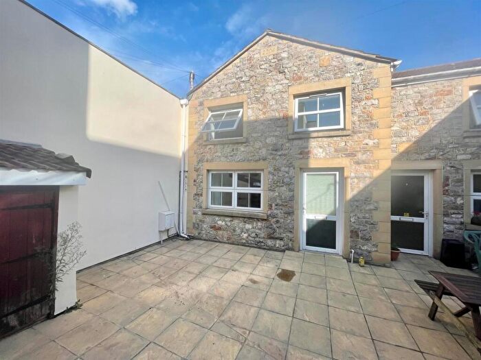 2 Bedroom Terraced House To Rent In Orchard Place, Town Centre, BS23