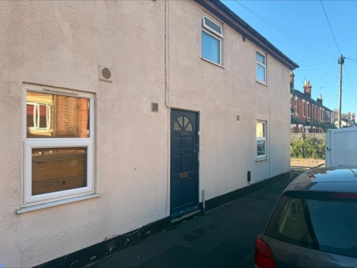 1 Bedroom Apartment To Rent In Queens Road, Farnborough, GU14