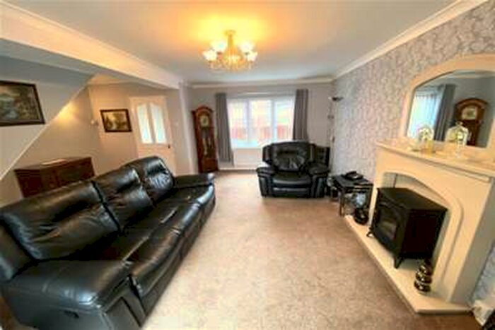 3 Bedroom House To Rent In Elmhurst Gardens, Hemlington, TS8