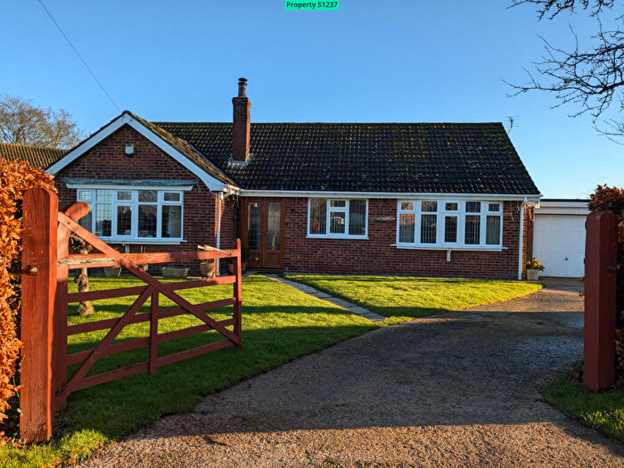 3 Bedroom Bungalow For Sale In Collie Lodge, Authorpe, Louth, LN11