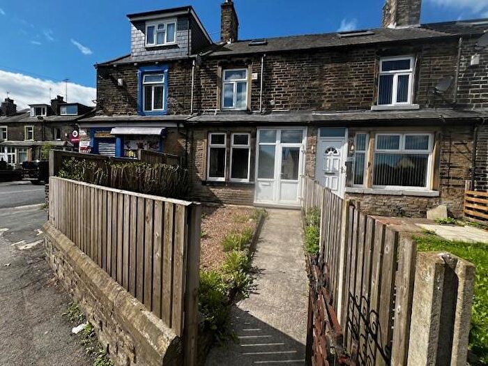 3 Bedroom Terraced House To Rent In Moorside Road, Bradford, BD2