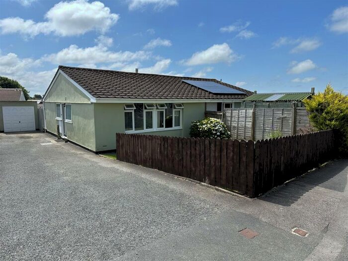 2 Bedroom Semi-Detached Bungalow For Sale In Dennis Gardens, Tregadillett, Launceston, PL15