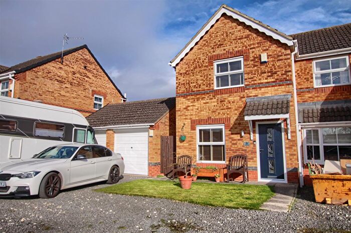 2 Bedroom Property For Sale In Harrier Close, Thornaby, TS17