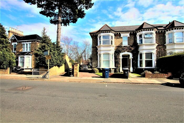 2 Bedroom Flat To Rent In Sunny Gardens Road, London, NW4