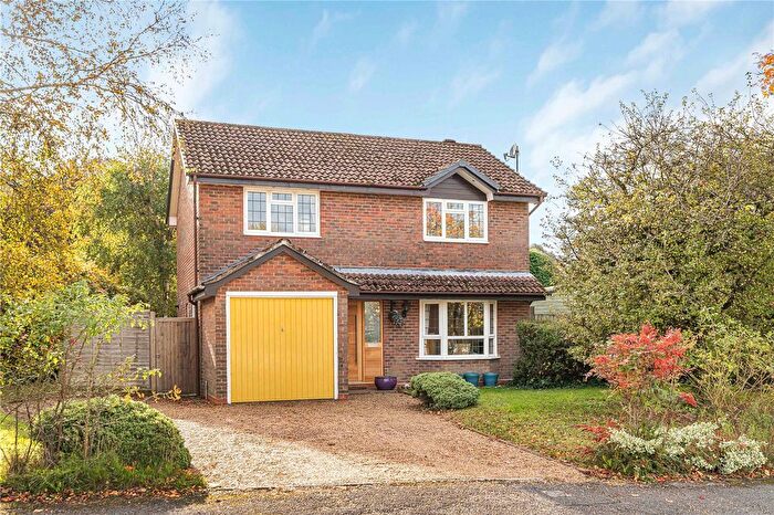 4 Bedroom Detached House For Sale In Chestnut Walk, Pulborough, West Sussex, RH20