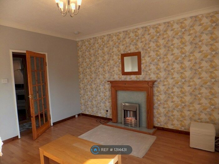 2 Bedroom Flat To Rent In Scott Street, Dunfermline, KY12