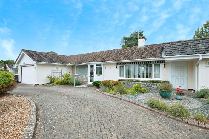 2 Bedroom Detached Bungalow For Sale In Craigwood Drive, Ferndown, BH22