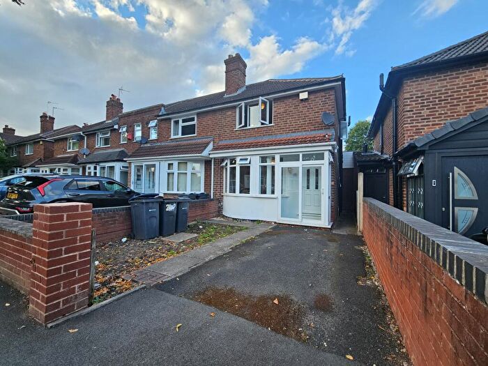 2 Bedroom House To Rent In Calshot Road, Birmingham, B42