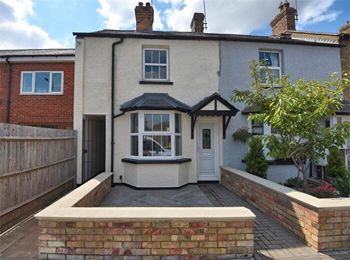 2 Bedroom Semi Detached House For Sale In High Street, Waddesdon, Buckinghamshire., HP18