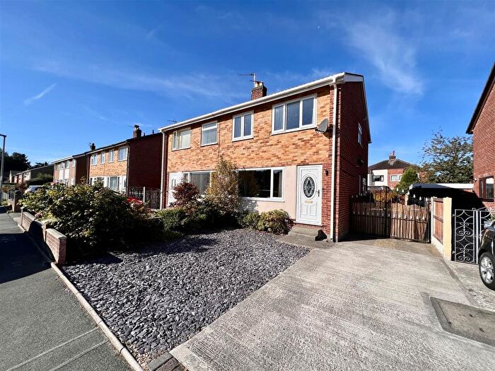 3 Bedroom Semi Detached House To Rent In Margaret Road, Penwortham, PR1