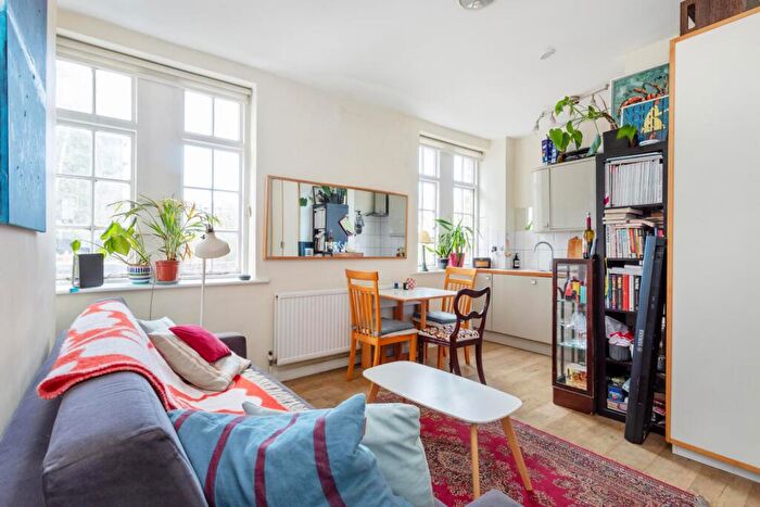 1 Bedroom Apartment To Rent In Pennybank Chambers, Fairchild Place, EC2A