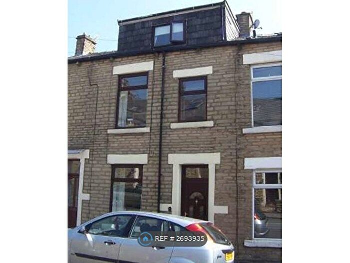 3 Bedroom Terraced House To Rent In Lorne Street, Mossley, Ashton-Under-Lyne, OL5