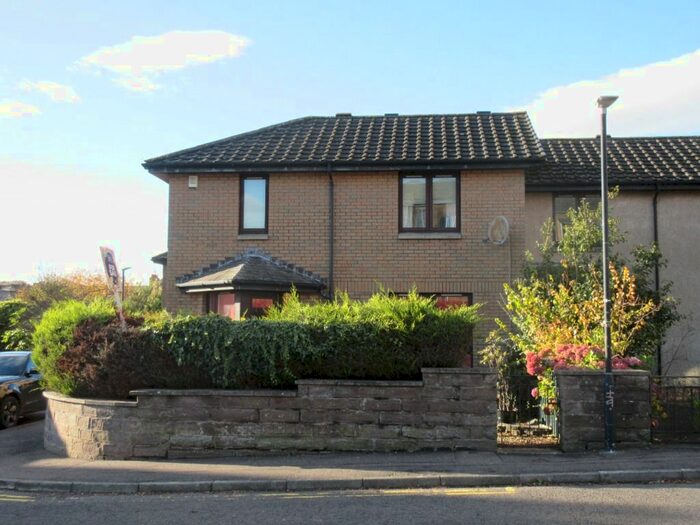 2 Bedroom Flat To Rent In Patrick Place, West End, Dundee, DD2