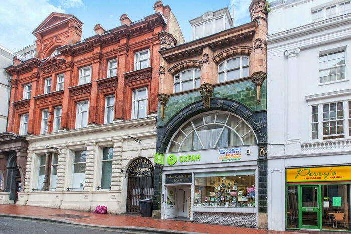 1 Bedroom Apartment To Rent In High Street, Reading, RG1