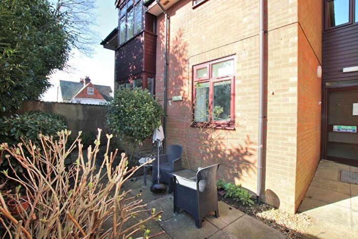 1 Bedroom Retirement Property For Sale In Headley Road, Hindhead, Surrey, GU26