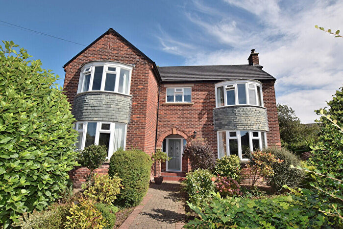 4 Bedroom Detached House For Sale In The Avenue, Richmond, DL10