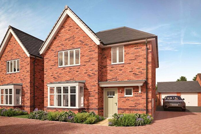 4 Bedroom Detached House For Sale In Bedford Road, Lower Stondon, SG16