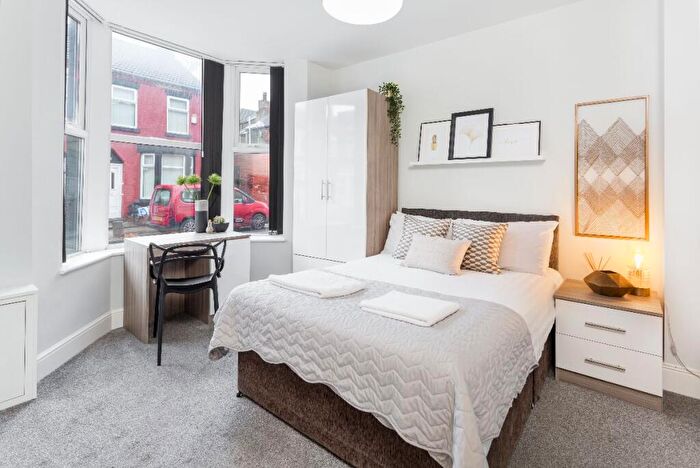 5 Bedroom Terraced House To Rent In Halsbury Road, Kensington, Liverpool, L6