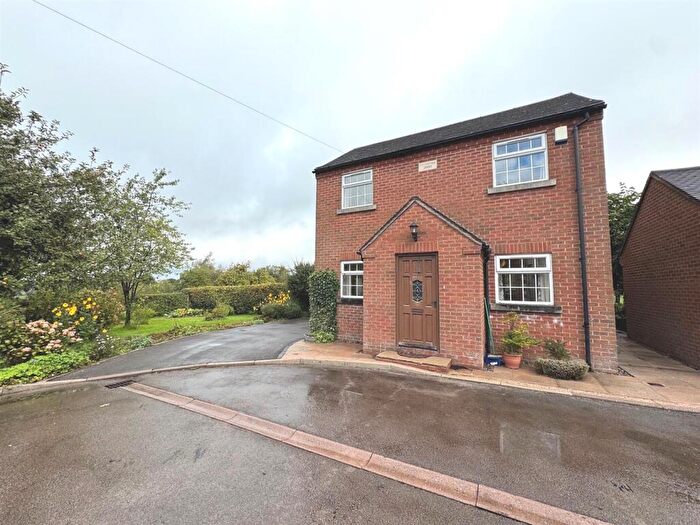 2 Bedroom Cottage To Rent In Ashbourne Road, Bradnop, Leek, ST13