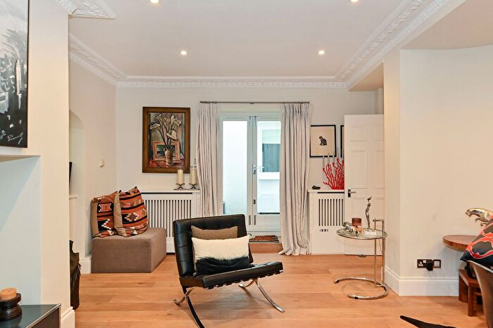 1 Bedroom Flat For Sale In Orsett Terrace, W2