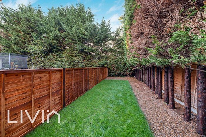 1 Bedroom Flat For Sale In Chatsworth Road, Croydon, CR0